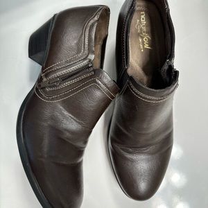 Brown size 9.5 bootie